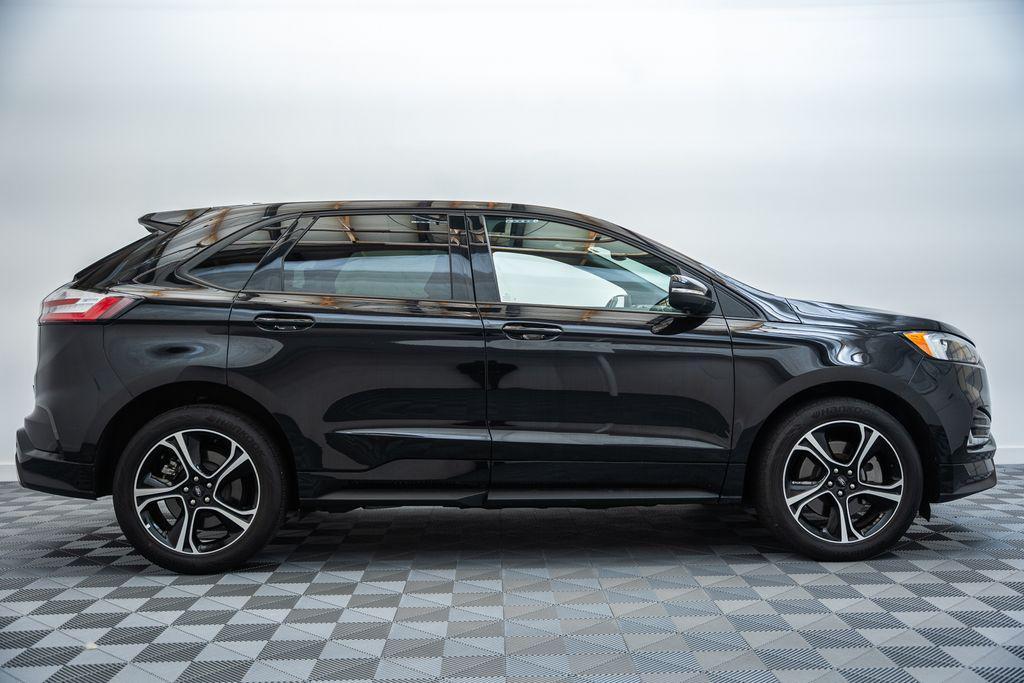 used 2023 Ford Edge car, priced at $30,993