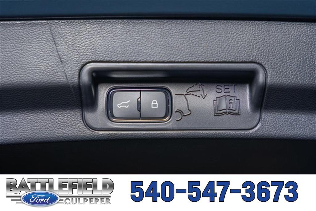 new 2026 Ford Explorer car, priced at $42,675