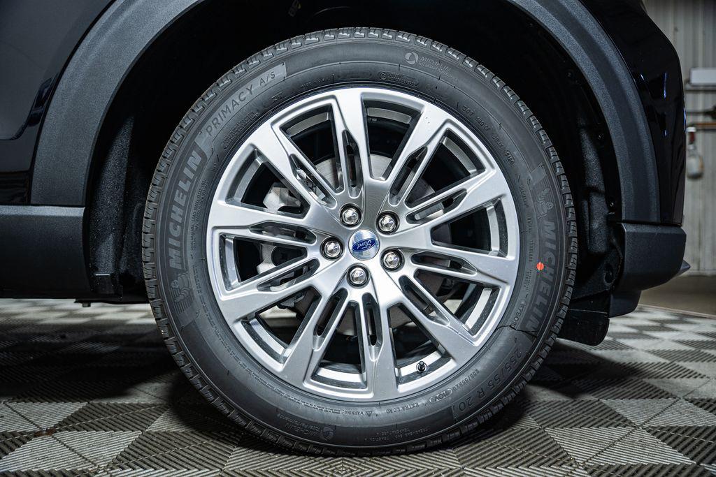 new 2026 Ford Explorer car, priced at $51,500