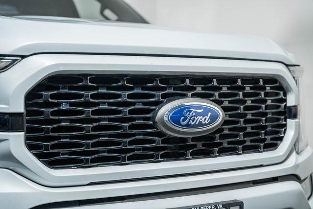 used 2021 Ford F-150 car, priced at $25,900