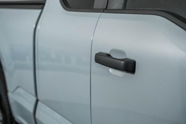 used 2021 Ford F-150 car, priced at $25,900