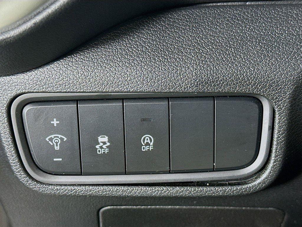 used 2025 Kia Soul car, priced at $18,289