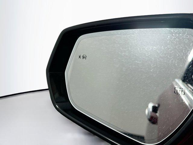 used 2024 Cadillac XT4 car, priced at $26,987