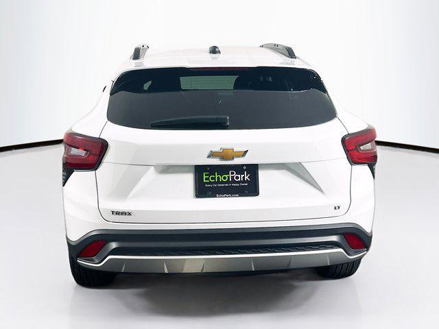 used 2025 Chevrolet Trax car, priced at $20,695