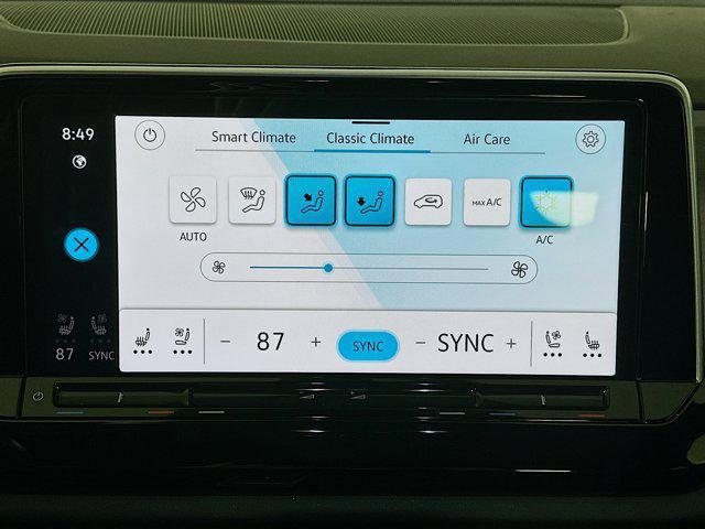 used 2025 Volkswagen Atlas Cross Sport car, priced at $30,687