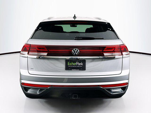 used 2025 Volkswagen Atlas Cross Sport car, priced at $30,687