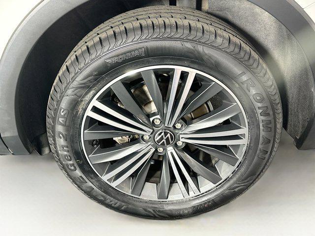 used 2024 Volkswagen Tiguan car, priced at $22,996