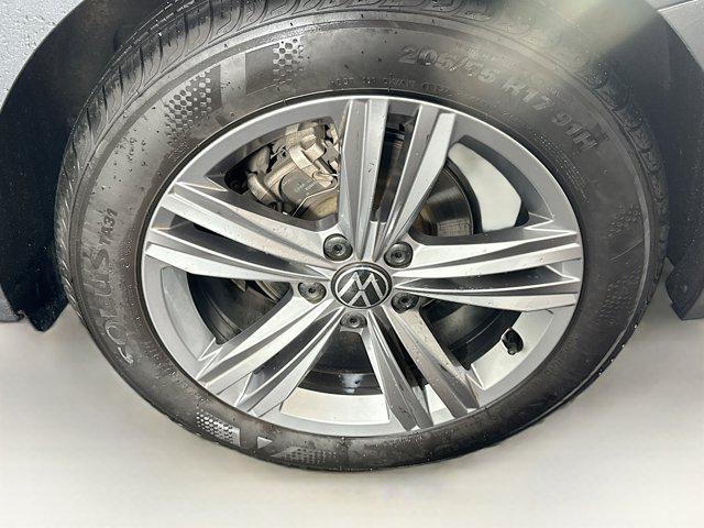 used 2024 Volkswagen Jetta car, priced at $16,597