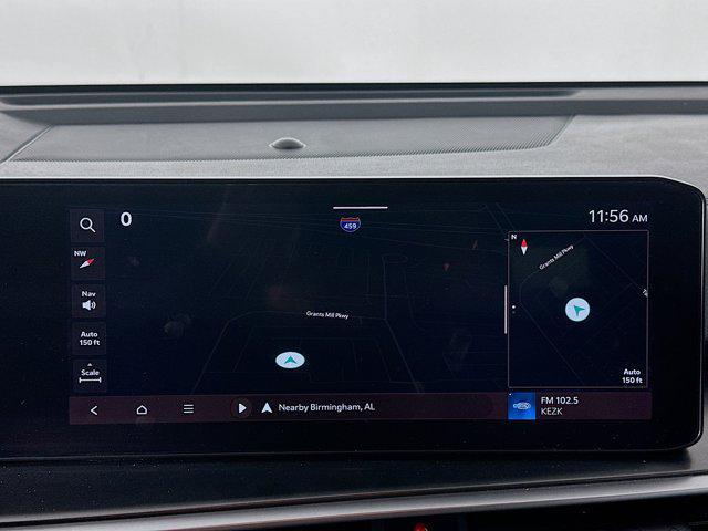 used 2024 Kia Sorento car, priced at $23,987