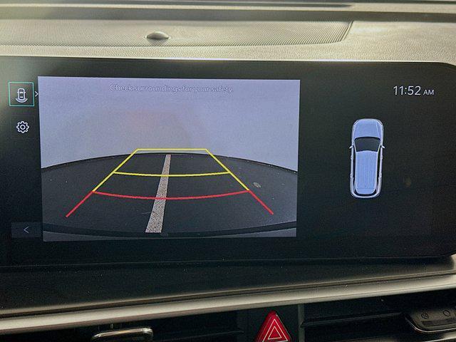 used 2024 Kia Sorento car, priced at $23,987