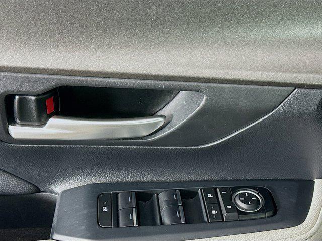 used 2025 Toyota Grand Highlander car, priced at $39,197