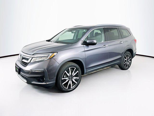used 2022 Honda Pilot car, priced at $32,987