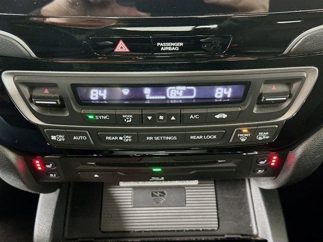 used 2022 Honda Pilot car, priced at $32,987