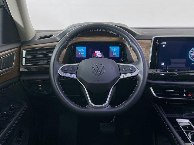 used 2025 Volkswagen Atlas car, priced at $29,987