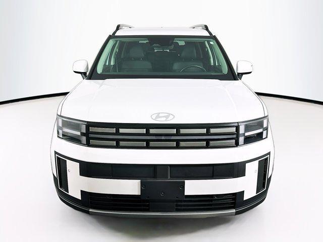 used 2025 Hyundai Santa Fe car, priced at $28,487