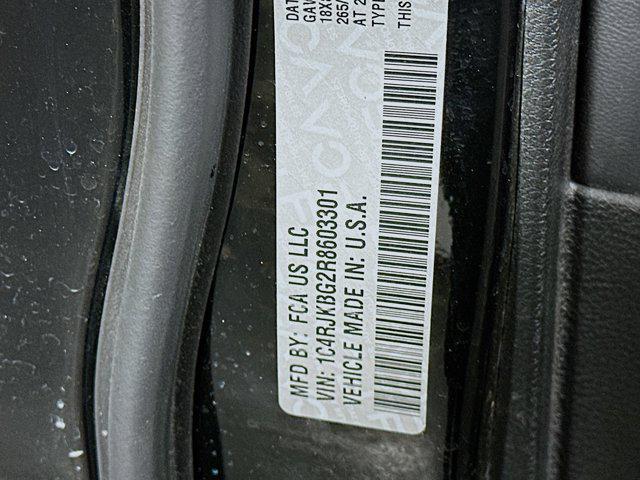 used 2024 Jeep Grand Cherokee L car, priced at $31,587