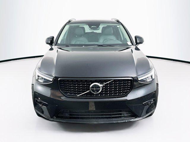 used 2025 Volvo XC40 car, priced at $26,996