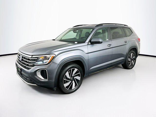 used 2024 Volkswagen Atlas car, priced at $25,197