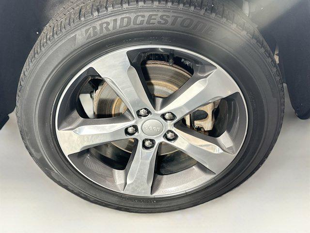 used 2021 Jeep Grand Cherokee L car, priced at $27,987