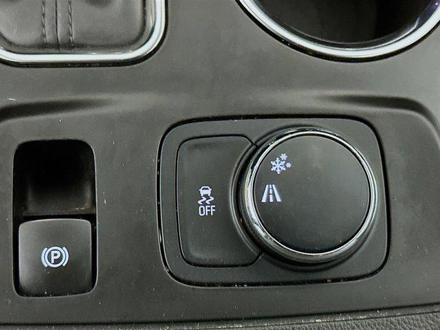 used 2020 Chevrolet Traverse car, priced at $15,496