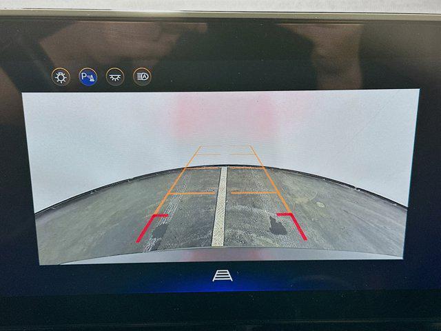 used 2025 Chevrolet Equinox car, priced at $25,597