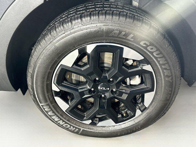used 2024 Kia Sorento car, priced at $21,987