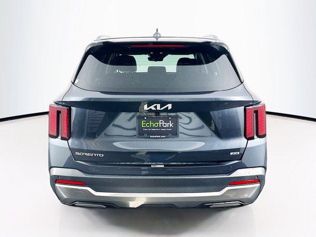 used 2024 Kia Sorento car, priced at $21,987