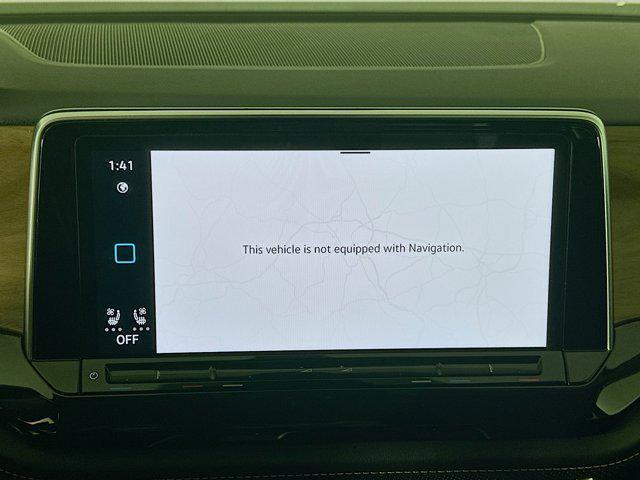 used 2025 Volkswagen Atlas car, priced at $29,996