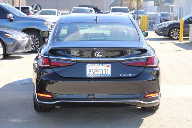 used 2025 Lexus ES 300h car, priced at $41,988