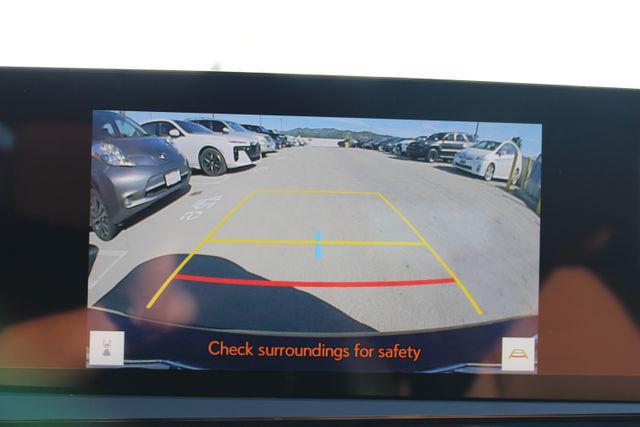 used 2025 Lexus ES 300h car, priced at $41,988