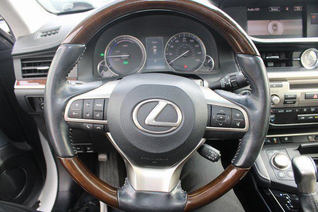 used 2016 Lexus ES 300h car, priced at $20,988