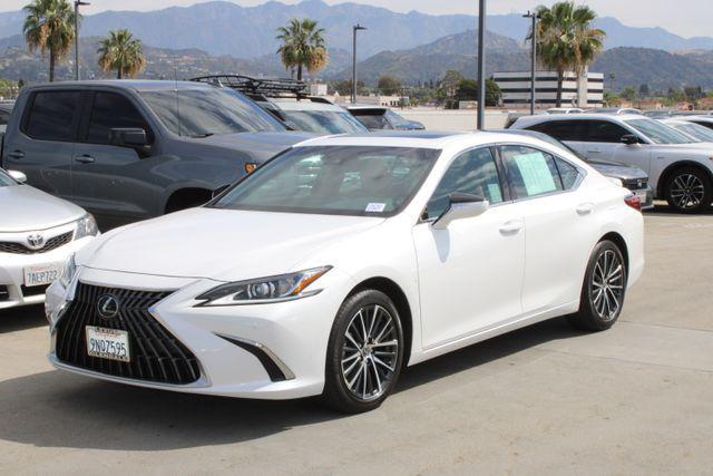 used 2024 Lexus ES 300h car, priced at $41,988
