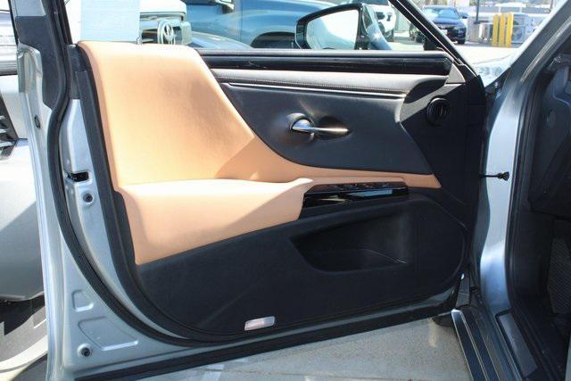 used 2023 Lexus ES 350 car, priced at $34,988