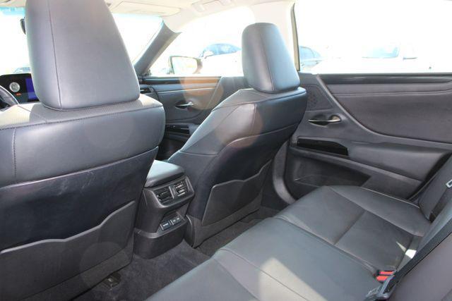 used 2024 Lexus ES 350 car, priced at $41,988