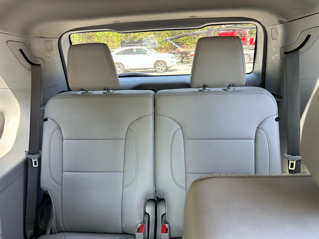 used 2023 GMC Acadia car, priced at $24,896