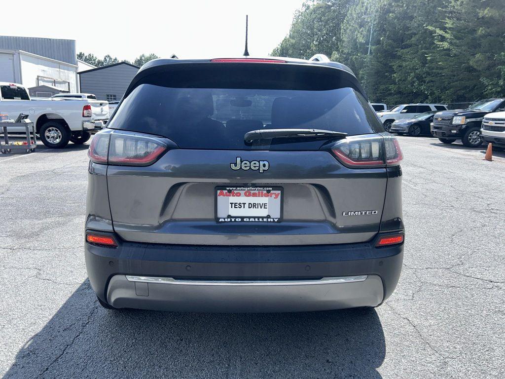 used 2019 Jeep Cherokee car, priced at $17,814