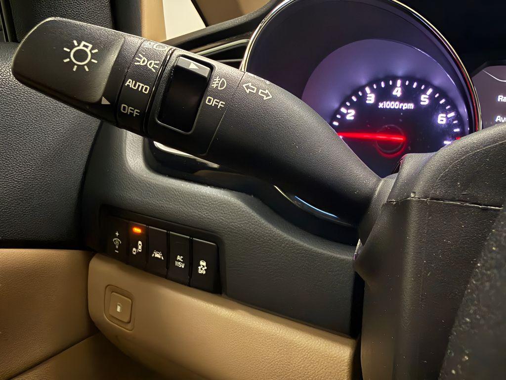 used 2018 Kia Sedona car, priced at $15,275