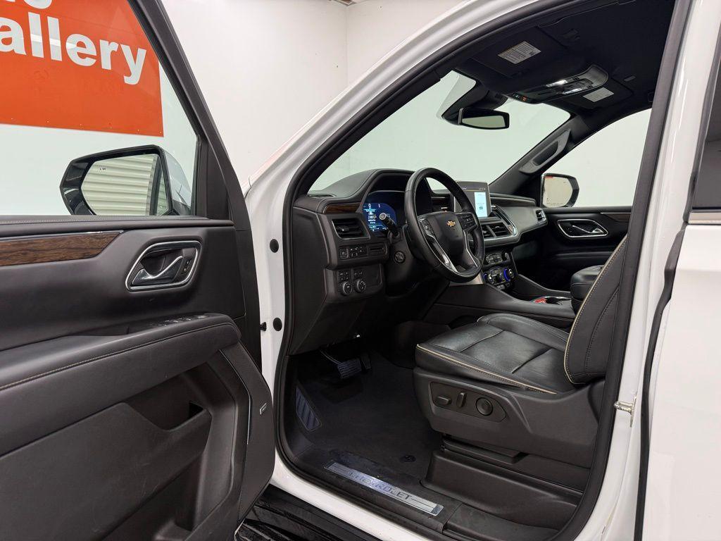 used 2023 Chevrolet Suburban car, priced at $39,500