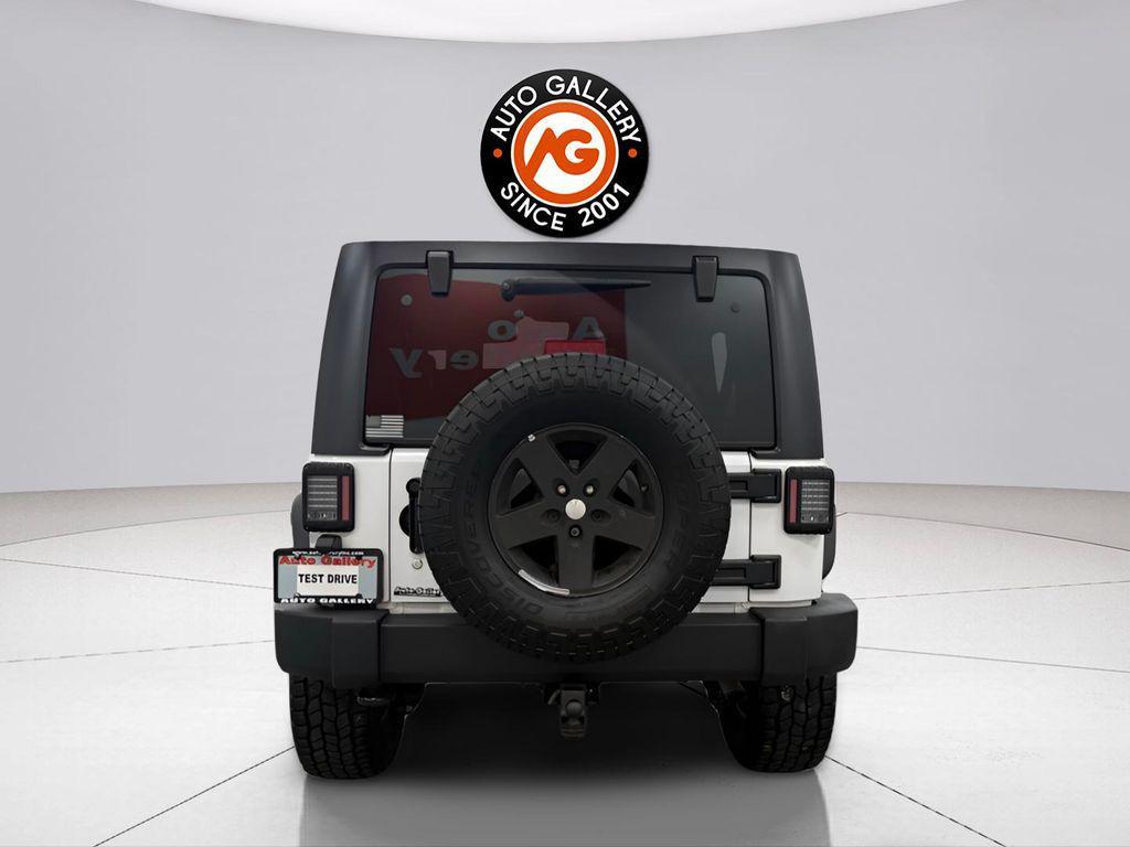 used 2012 Jeep Wrangler Unlimited car, priced at $15,995