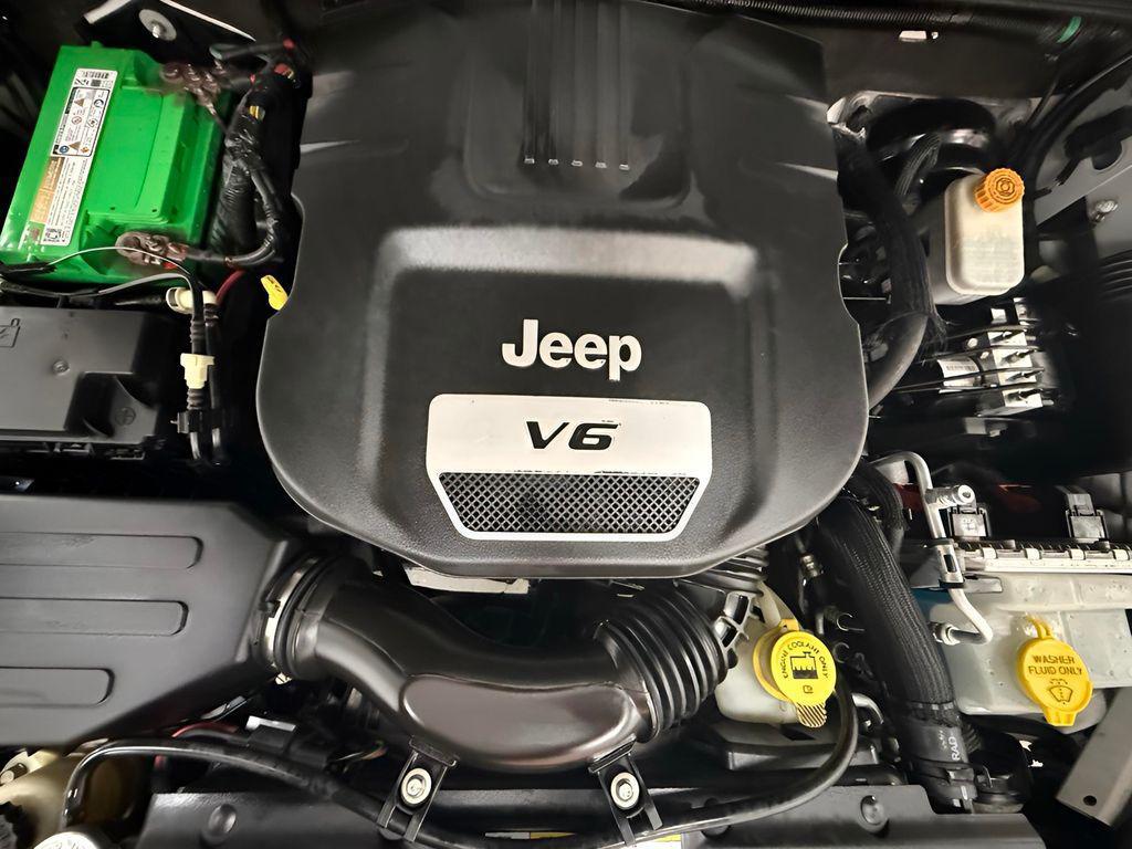 used 2012 Jeep Wrangler Unlimited car, priced at $15,995