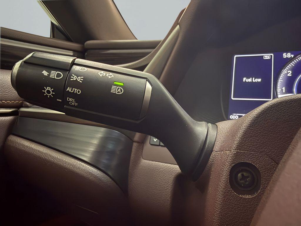 used 2021 Lexus ES 350 car, priced at $22,500