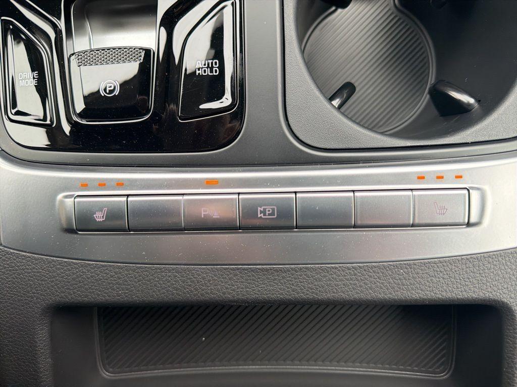 new 2026 Kia Carnival car, priced at $42,307