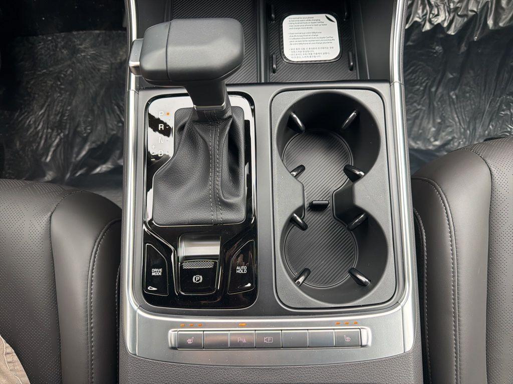 new 2026 Kia Carnival car, priced at $42,307