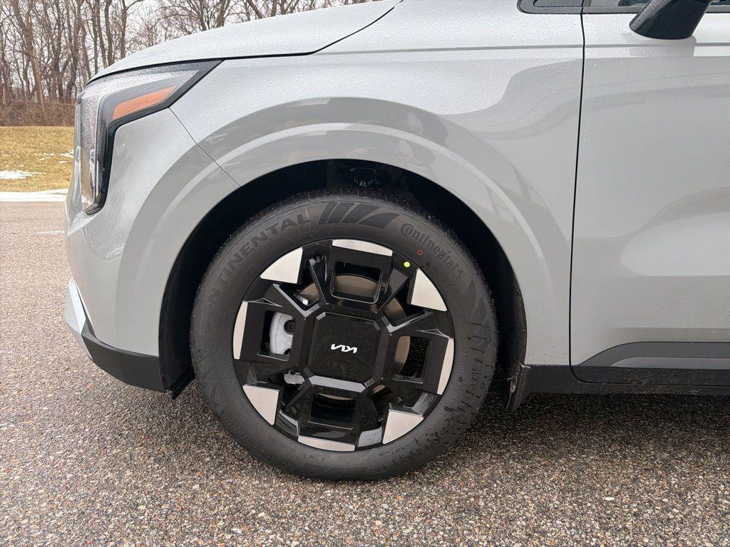 new 2026 Kia Carnival car, priced at $42,307