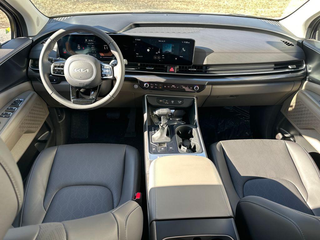 new 2026 Kia Carnival car, priced at $39,714