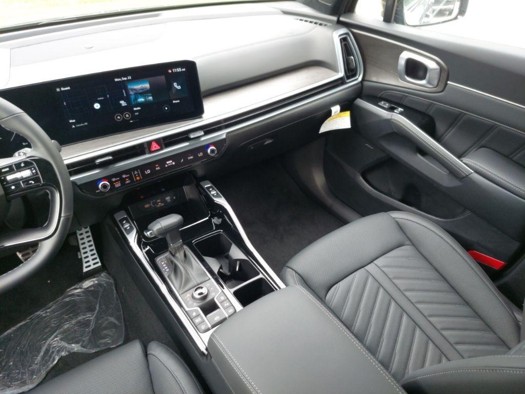 new 2026 Kia Sorento car, priced at $48,270