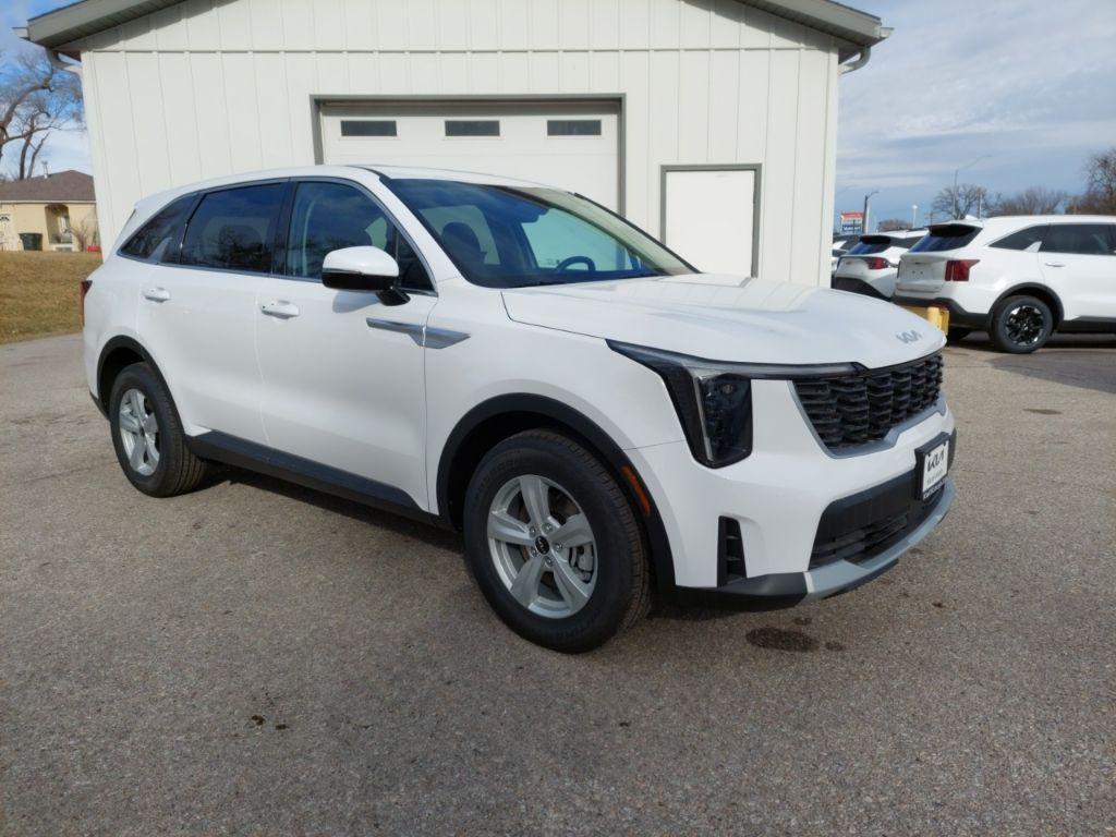 new 2026 Kia Sorento car, priced at $34,395