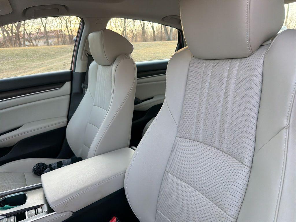 used 2021 Honda Accord Hybrid car, priced at $24,677