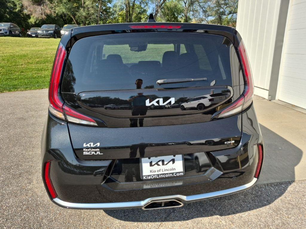 new 2025 Kia Soul car, priced at $25,101