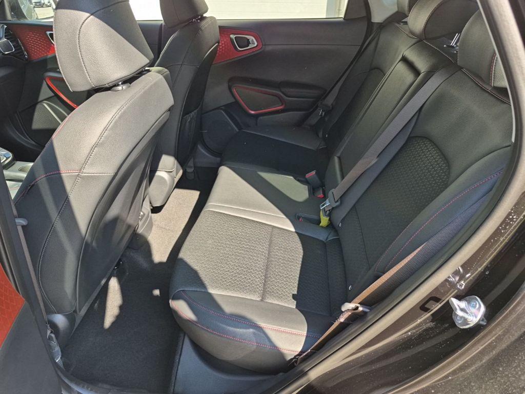 new 2025 Kia Soul car, priced at $25,101